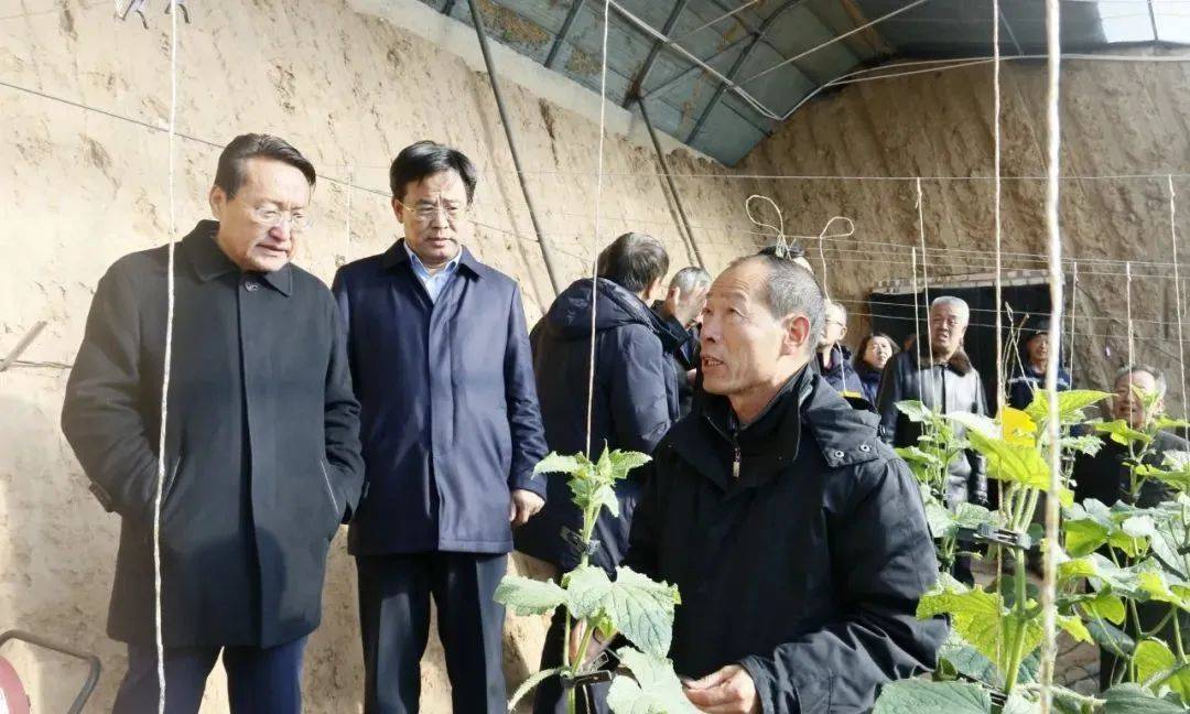 太阳成tyc7111cc官网:
【盟市动态】乌兰察布市政协主席集会成员团体视察乌兰察布市生态建设事情(图5) 太阳成tyc7111cc官网:
【盟市动态】乌兰察布市政协主席集会成员团体视察乌兰察布市生态建设事情(图5)