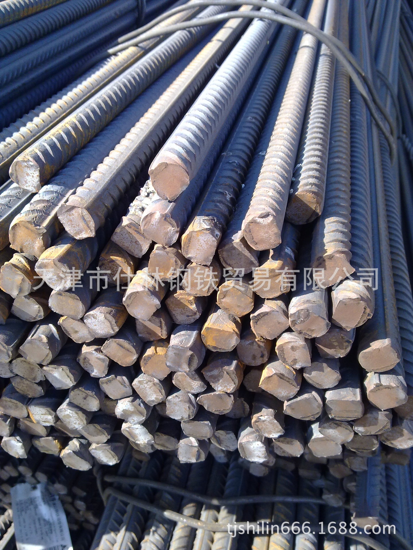 《海王》中国什么时候上映?《海王》内地正式定档【太阳成tyc7111cc官网】(图1) 太阳成tyc7111cc官网