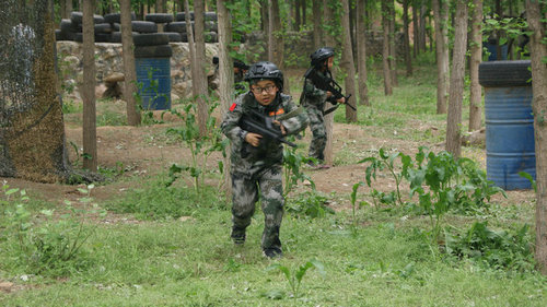 《变形金刚4》荣耀中国 派拉蒙设晚宴表谢意【tyc7111cc太阳成集团】(图4) tyc7111cc太阳成集团