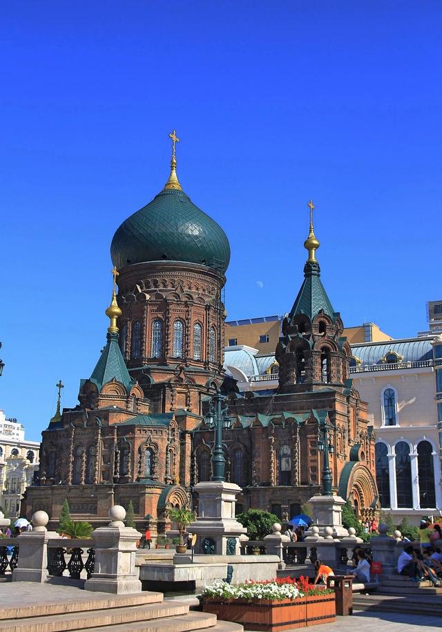 ‘太阳成tyc7111cc官网’贺州中院到钟山法院慰问先进典型和困难干警(图1) tyc7111cc太阳成集团