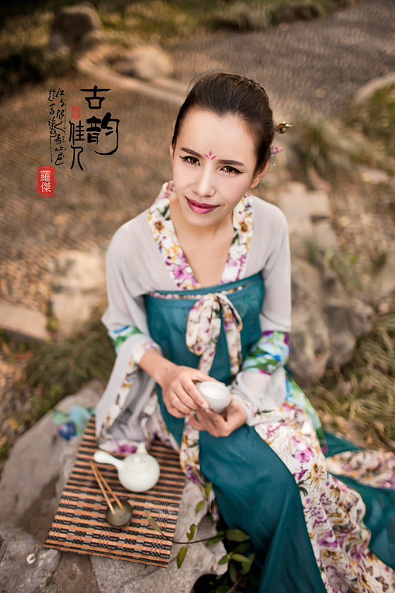 李嘉欣入院将剖腹产子 许晋亨捧爱驹拒受访(图)_tyc7111cc太阳成集团(图3) 太阳成tyc7111cc官网